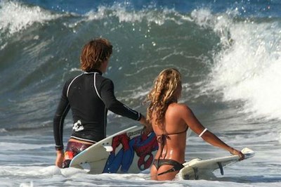 Tamarindo Surfing Pic